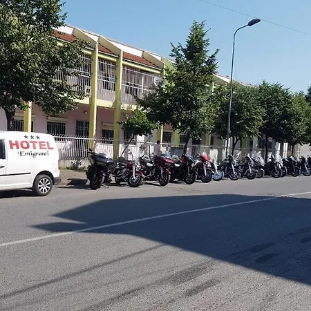 Emigranti 2 3*